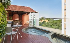 Silverland Sil Hotel